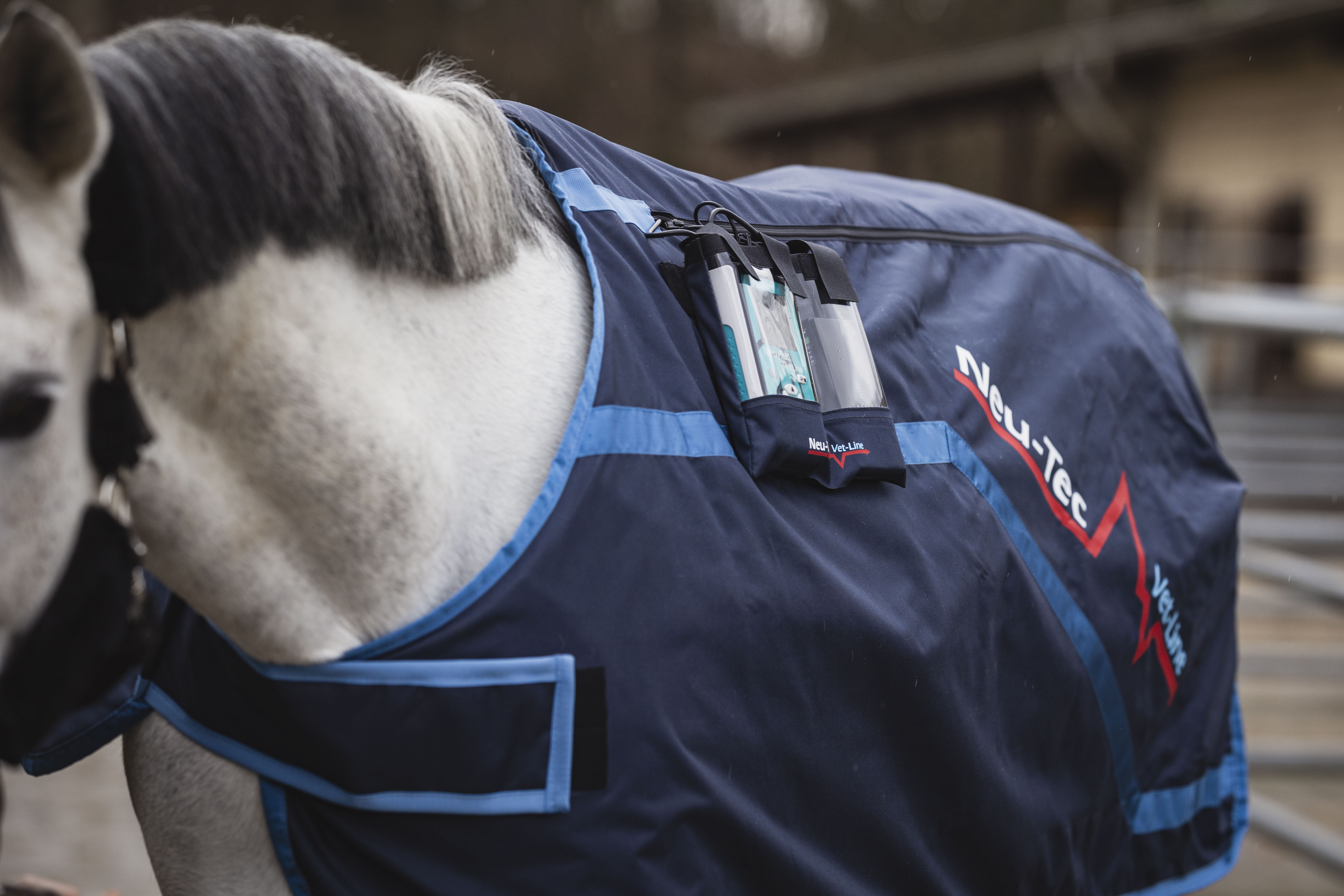 Neu-Tec Vet Line "Equi" Magnetfrequenztherapiedecke